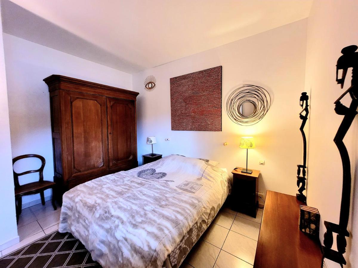 Le Nid De Darshan 2 Personnes Collobrieres Exterior photo