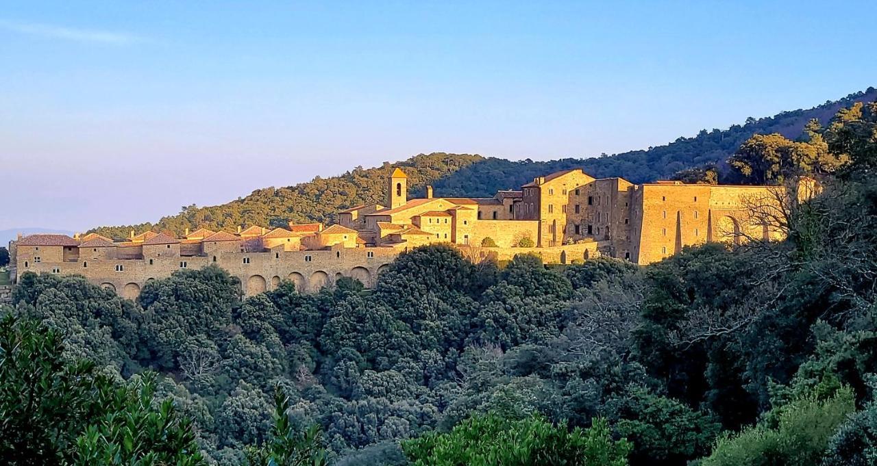 Le Nid De Darshan 2 Personnes Collobrieres Exterior photo